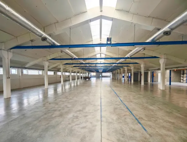 Pronájem skladu, Osov, 2385 m2