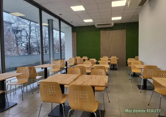 Pronájem restaurace, Praha - Strašnice, V olšinách, 150 m2