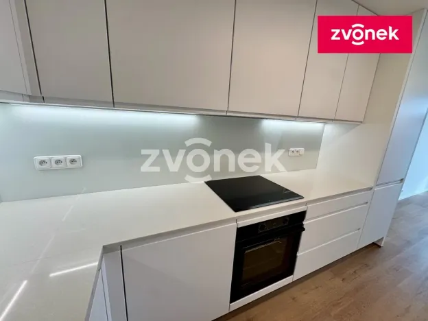 Pronájem bytu 2+kk, Zlín, Nad Stráněmi, 59 m2