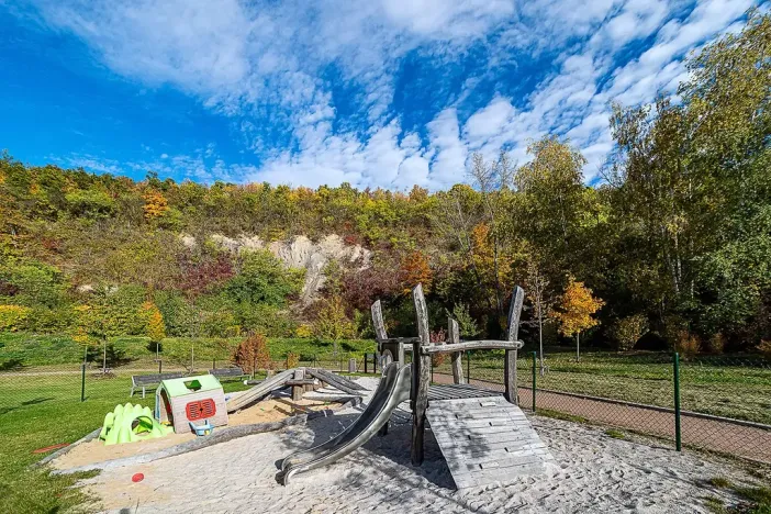 Pronájem bytu 2+kk, Praha - Libeň, Nad Bání, 54 m2