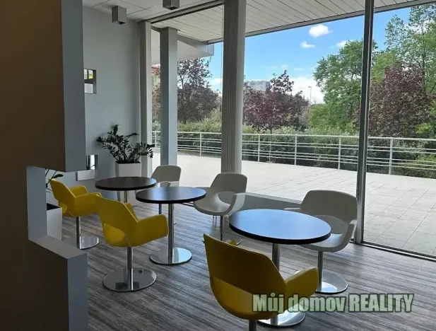 Pronájem kanceláře, Praha - Strašnice, V olšinách, 100 m2