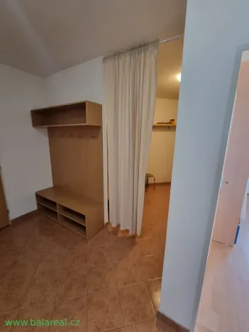 Pronájem atypického bytu, Brno - Židenice, Bělohorská, 84 m2