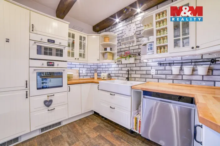 Prodej rodinného domu, Velká Hleďsebe, Oty Pavla, 176 m2