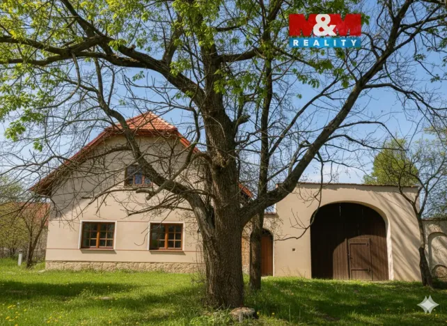 Prodej rodinného domu, Ostřetín, 250 m2