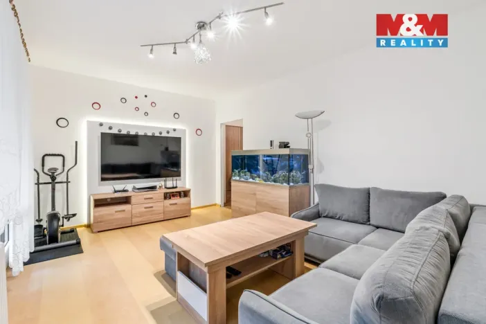 Pronájem bytu 4+1, Ústí nad Labem - Bukov, Vinařská, 77 m2