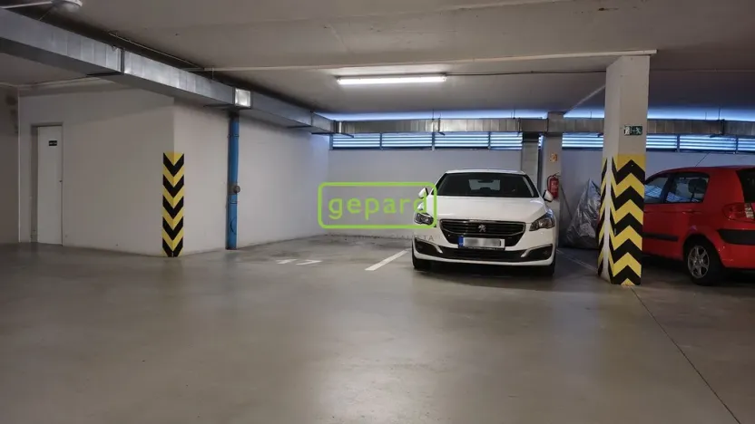 Prodej garážového stání, Brno - Slatina, Lučiny, 12 m2