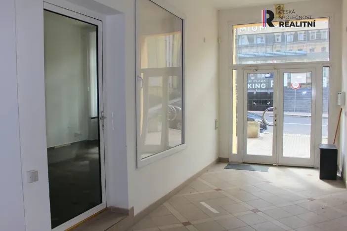 Pronájem obchodního prostoru, Karlovy Vary, Moskevská, 20 m2