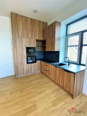 Pronájem bytu 2+kk, Ostrava - Moravská Ostrava, Křižíkova, 44 m2