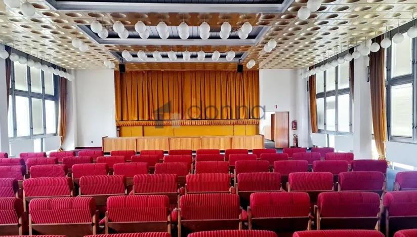 Pronájem obchodního prostoru, Praha, Za Mototechnou, 233 m2