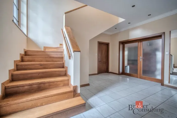 Prodej rodinného domu, Praha - Horní Počernice, Zárybnická, 307 m2