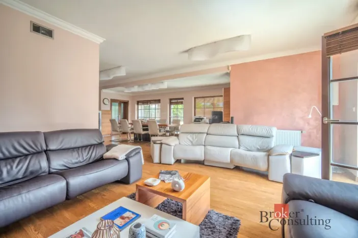 Prodej rodinného domu, Praha - Horní Počernice, Zárybnická, 307 m2