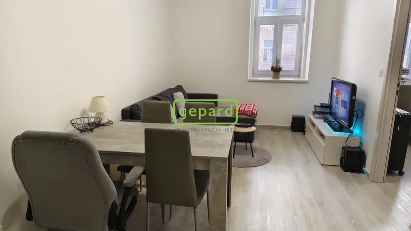 Pronájem bytu 2+kk, Brno - Zábrdovice, Slepá, 37 m2