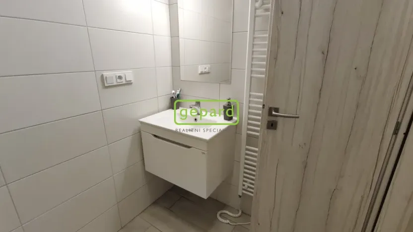 Pronájem bytu 2+kk, Brno - Zábrdovice, Slepá, 37 m2