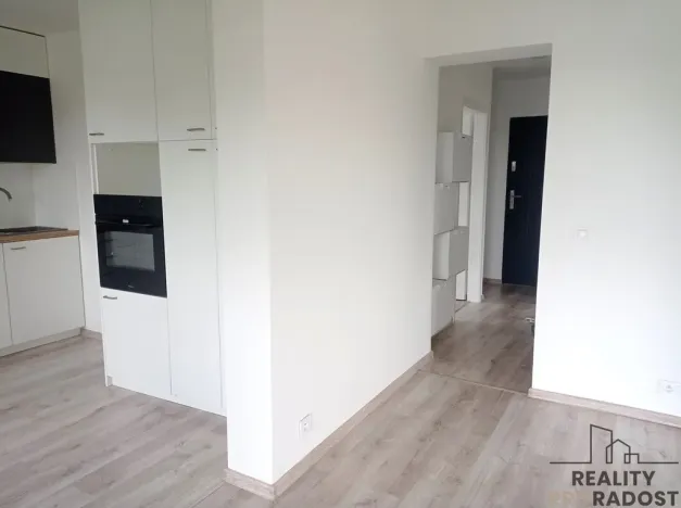 Pronájem bytu 3+1, Návsí, 79 m2