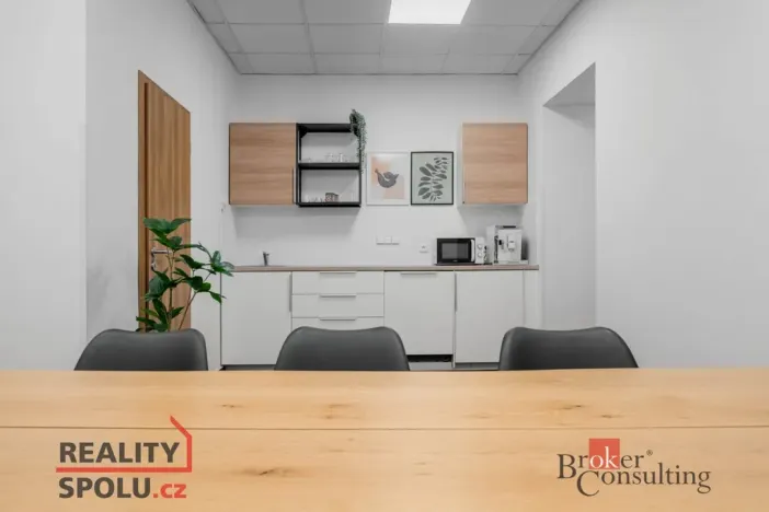 Pronájem kanceláře, Jablonec nad Nisou, 88 m2