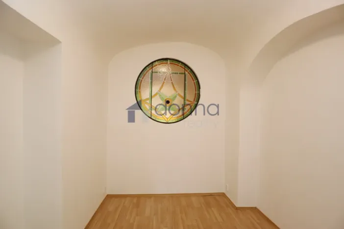 Pronájem bytu 2+1, Praha, Úvoz, 75 m2