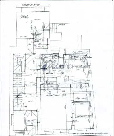 Pronájem bytu 2+1, Praha, Úvoz, 75 m2