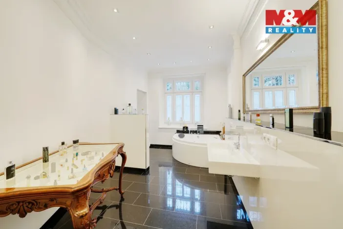 Prodej rodinného domu, Lázně Kynžvart, J. E. Purkyně, 600 m2