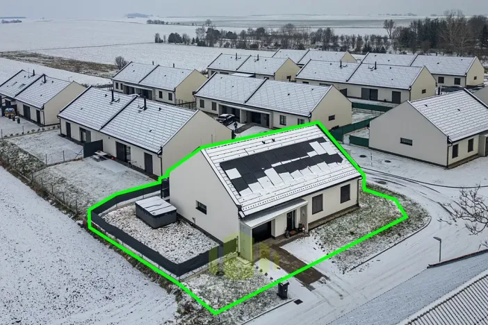 Prodej rodinného domu, Ústín, 128 m2