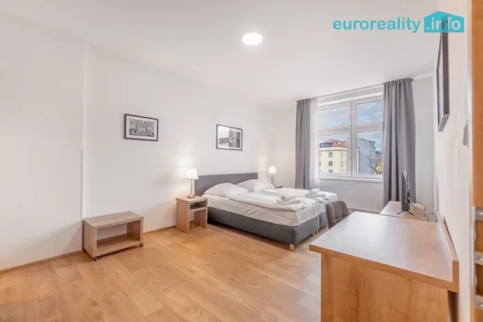 Pronájem bytu 2+1, Mladá Boleslav, náměstí Míru, 73 m2