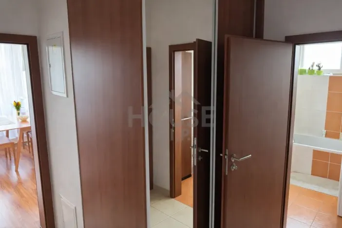 Prodej bytu 2+kk, Praha - Uhříněves, Václava Trojana, 58 m2