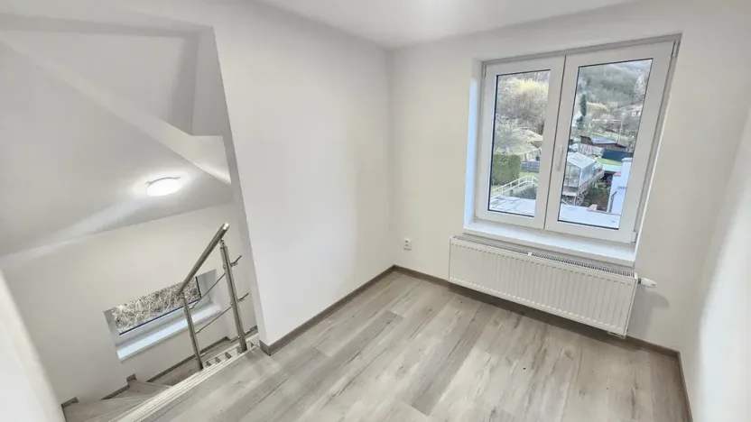 Prodej rodinného domu, Ústí nad Labem, Ve Stráni, 272 m2