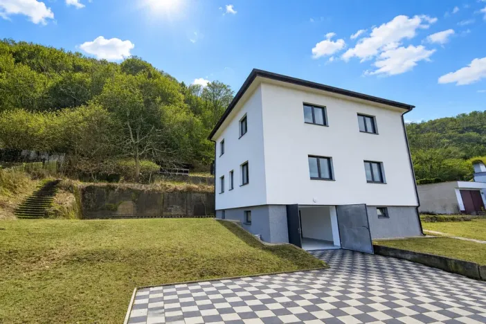 Prodej rodinného domu, Ústí nad Labem, Ve Stráni, 272 m2