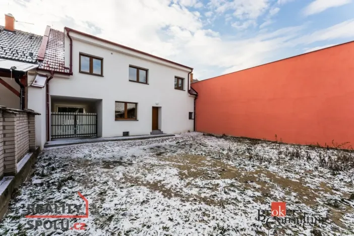 Prodej rodinného domu, Bučovice - Vícemilice, Urbáškova, 214 m2