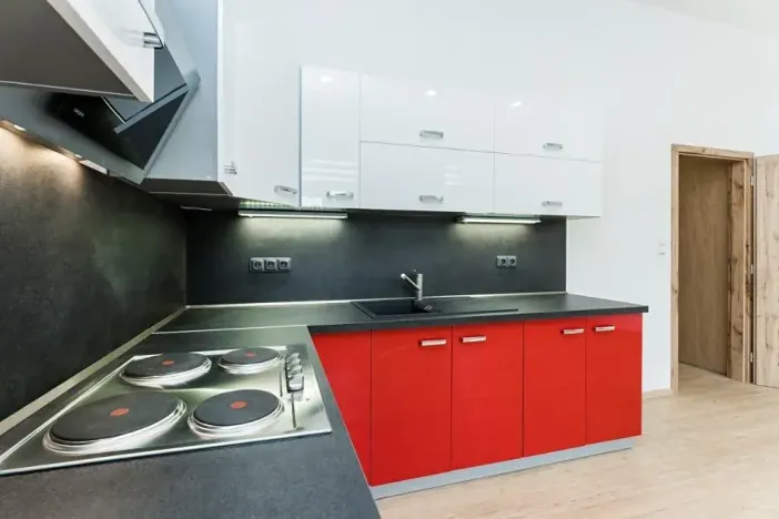 Pronájem bytu 1+kk, Hradec Králové, náměstí Svobody, 30 m2