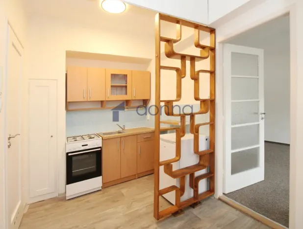 Pronájem bytu 2+kk, Praha, Na Farkáně III, 45 m2