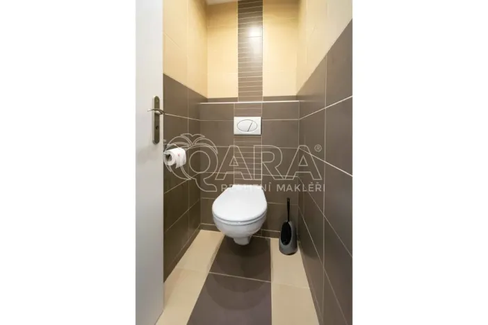 Pronájem bytu 3+1, Praha - Prosek, Jablonecká, 68 m2