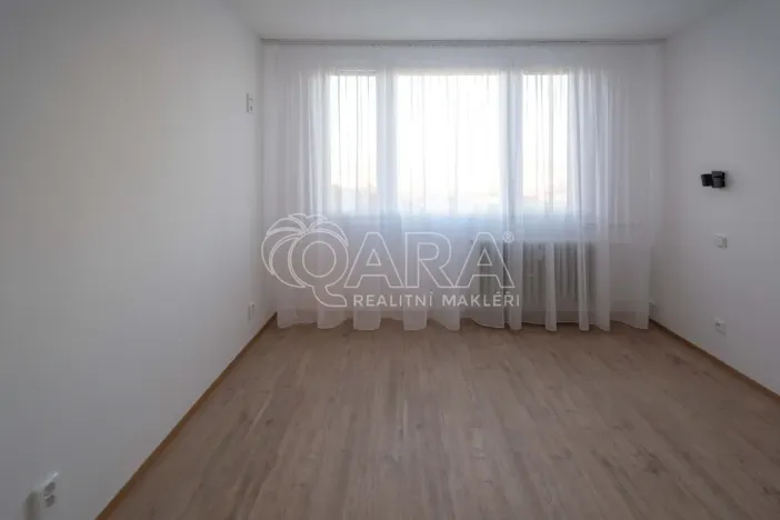 Pronájem bytu 3+1, Praha - Prosek, Jablonecká, 68 m2