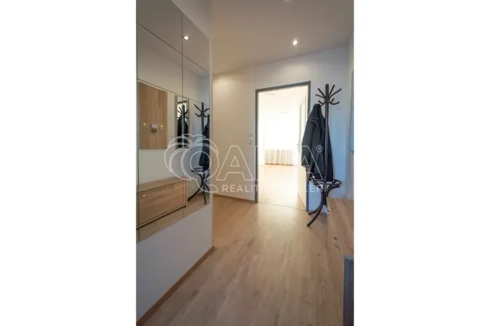 Pronájem bytu 3+1, Praha - Prosek, Jablonecká, 68 m2