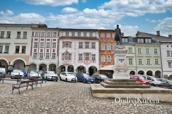 Prodej činžovního domu, Trutnov - Vnitřní Město, Krakonošovo náměstí, 857 m2