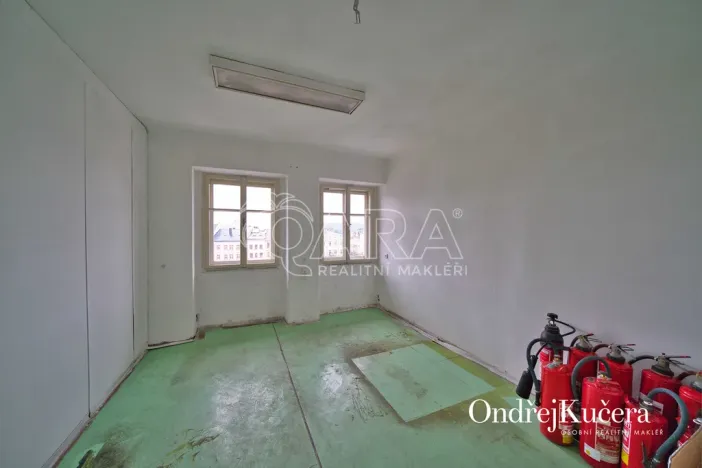 Prodej činžovního domu, Trutnov - Vnitřní Město, Krakonošovo náměstí, 857 m2