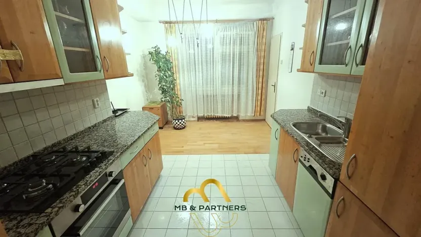 Pronájem bytu 3+1, Praha - Strašnice, Pod Viktorkou, 96 m2