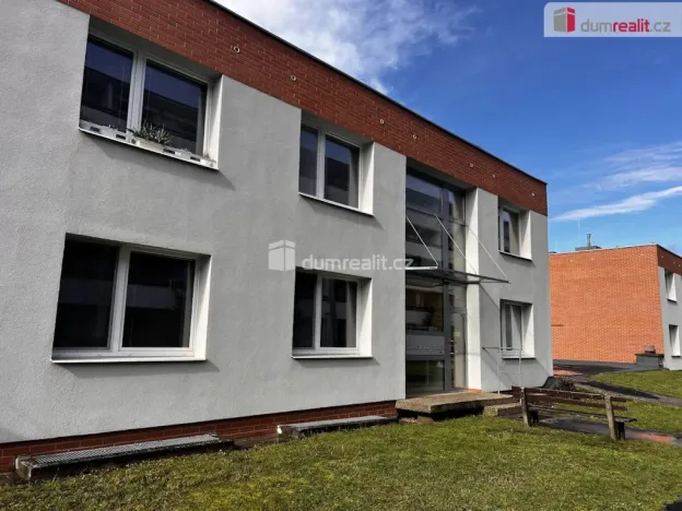 Prodej bytu 2+kk, Zlín, U Trojáku, 36 m2