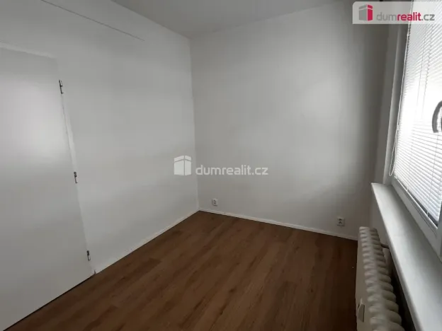 Pronájem bytu 2+kk, Zlín, U Trojáku, 36 m2