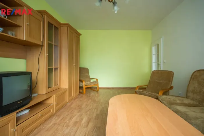 Prodej bytu 2+1, Hradec Králové - Třebeš, Hradecká, 46 m2