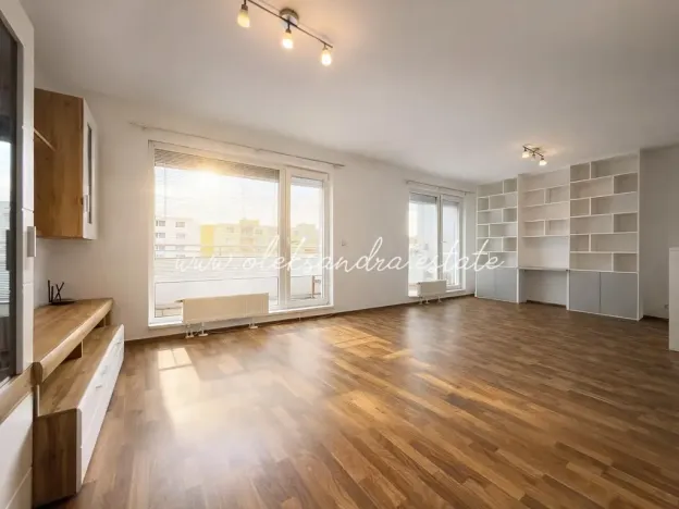 Prodej bytu 2+kk, Praha - Letňany, Chlebovická, 60 m2