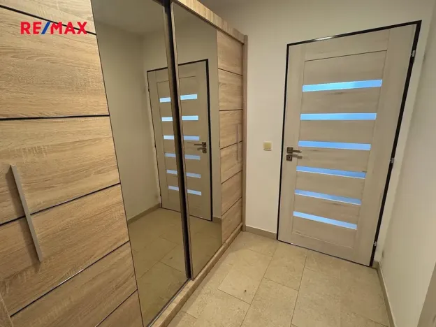 Pronájem bytu 1+kk, Kladno, U Hvězdy, 34 m2