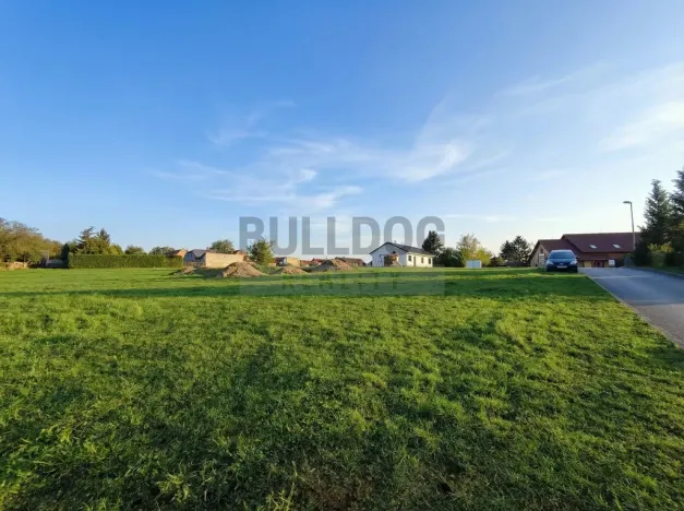 Prodej pozemku pro bydlení, Doubravička, 1521 m2