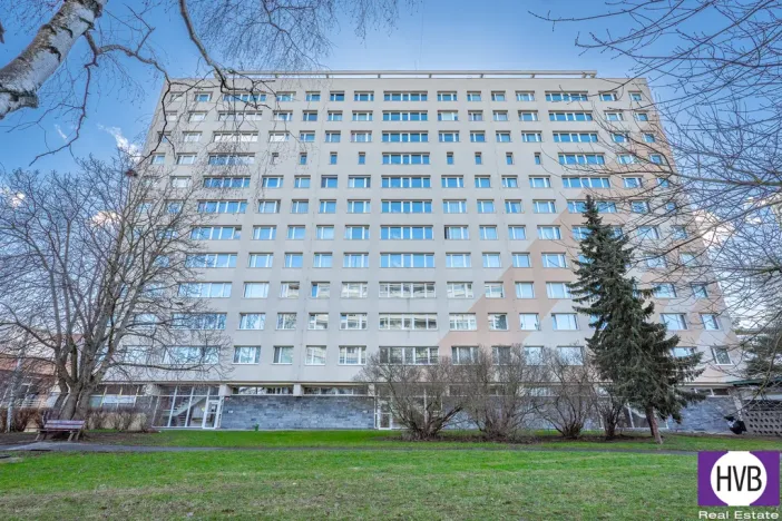 Pronájem bytu 2+kk, Praha, Hvězdova, 44 m2