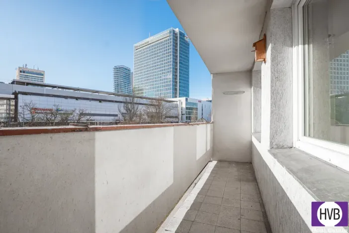 Pronájem bytu 2+kk, Praha, Hvězdova, 44 m2