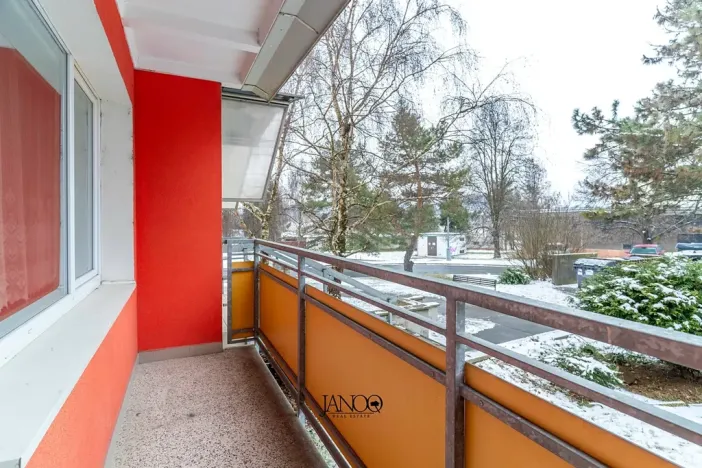 Pronájem bytu 1+kk, Brno, Irkutská, 33 m2