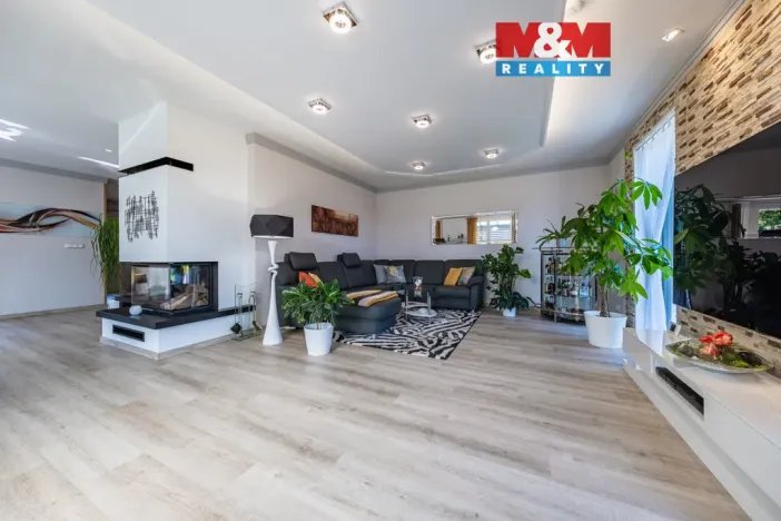 Prodej rodinného domu, Chomutov, Jarní, 190 m2