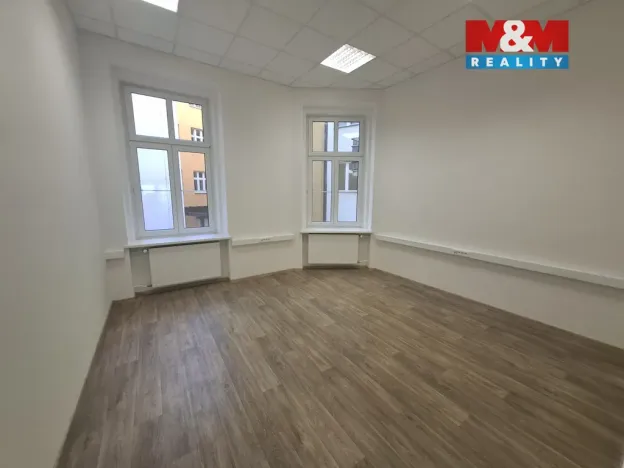 Pronájem kanceláře, Praha - Nové Město, Opletalova, 278 m2