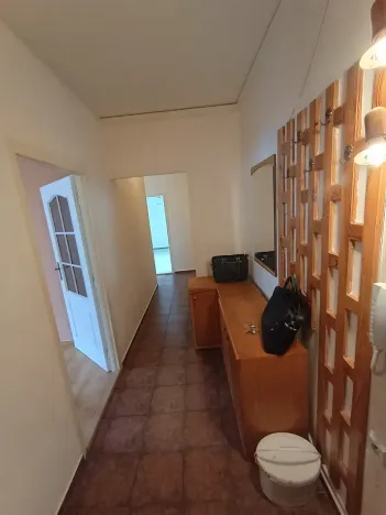 Pronájem bytu 3+1, Praha - Hlubočepy, Lamačova, 75 m2