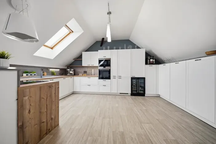 Prodej rodinného domu, Skvrňov, 288 m2