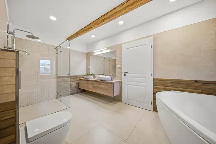 Prodej rodinného domu, Skvrňov, 288 m2